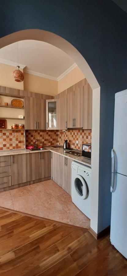 Apartment On Aleksandr Pushkin Street Tbiliszi Kültér fotó