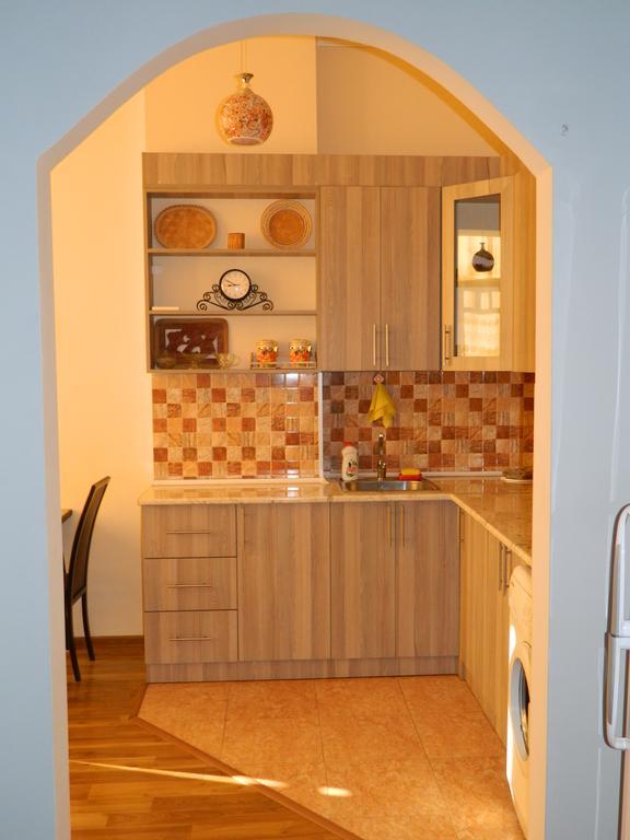Apartment On Aleksandr Pushkin Street Tbiliszi Kültér fotó