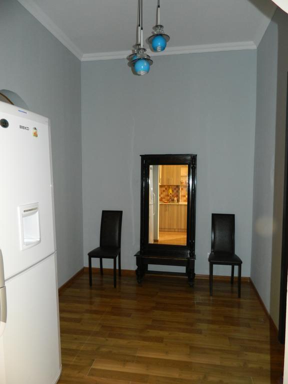 Apartment On Aleksandr Pushkin Street Tbiliszi Kültér fotó